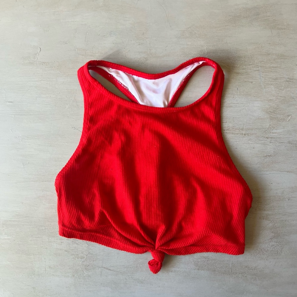 Red tied cropped tank top